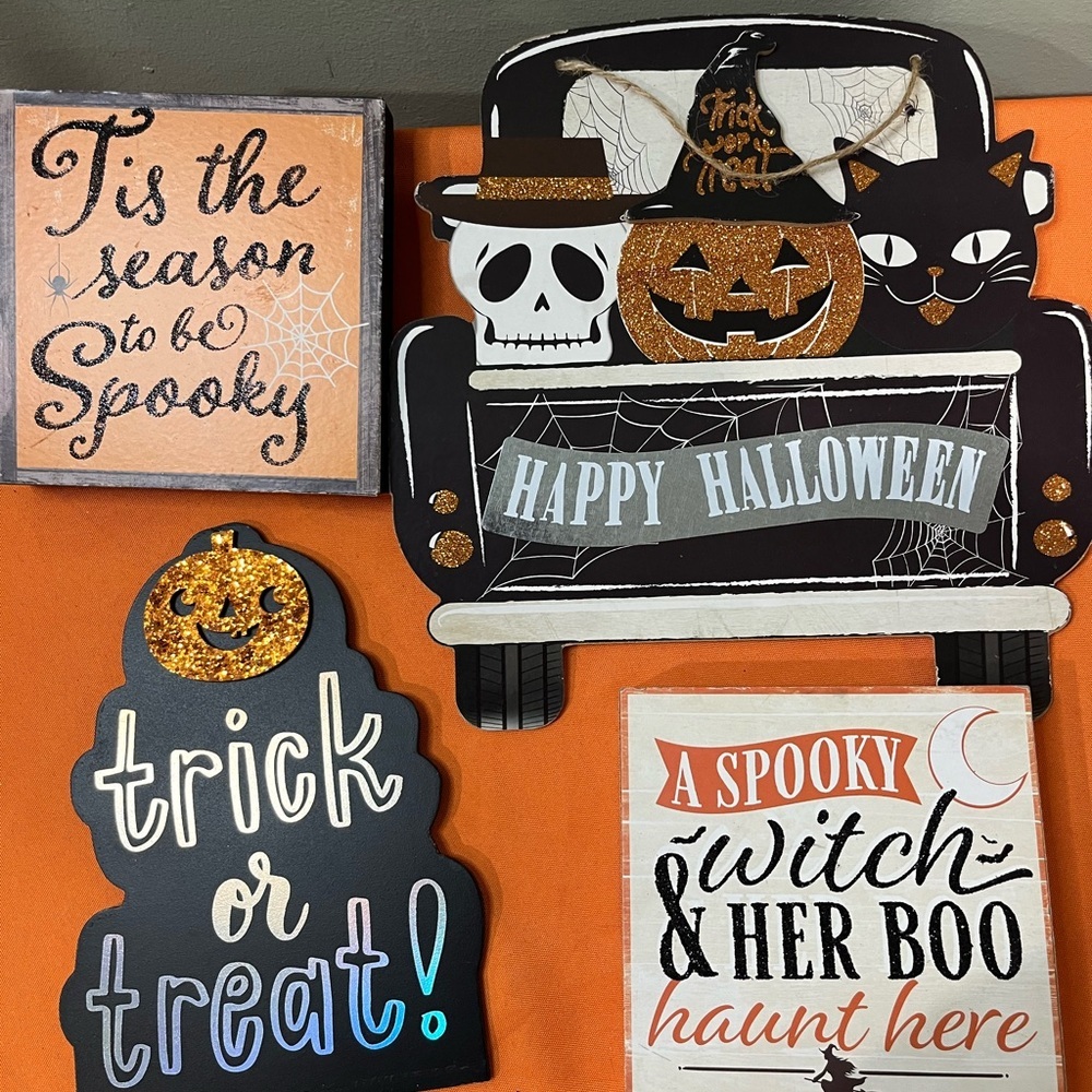 6/$25 Halloween Wall Decor Set - Picture 16 of 16
